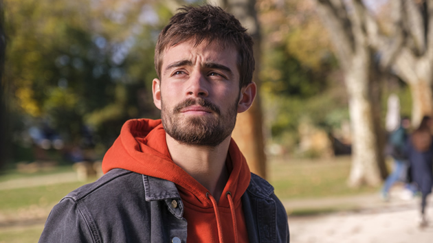 Clément Rémiens (Maxime) : ce souvenir très particulier qu'il a laissé sur le tournage