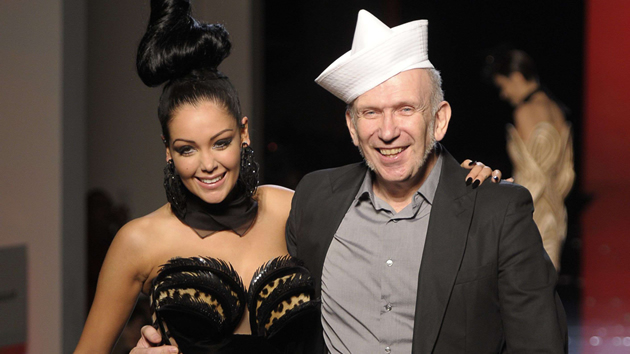 Nabilla, une mannequin pas comme les autres selon Jean-Paul Gaultier 